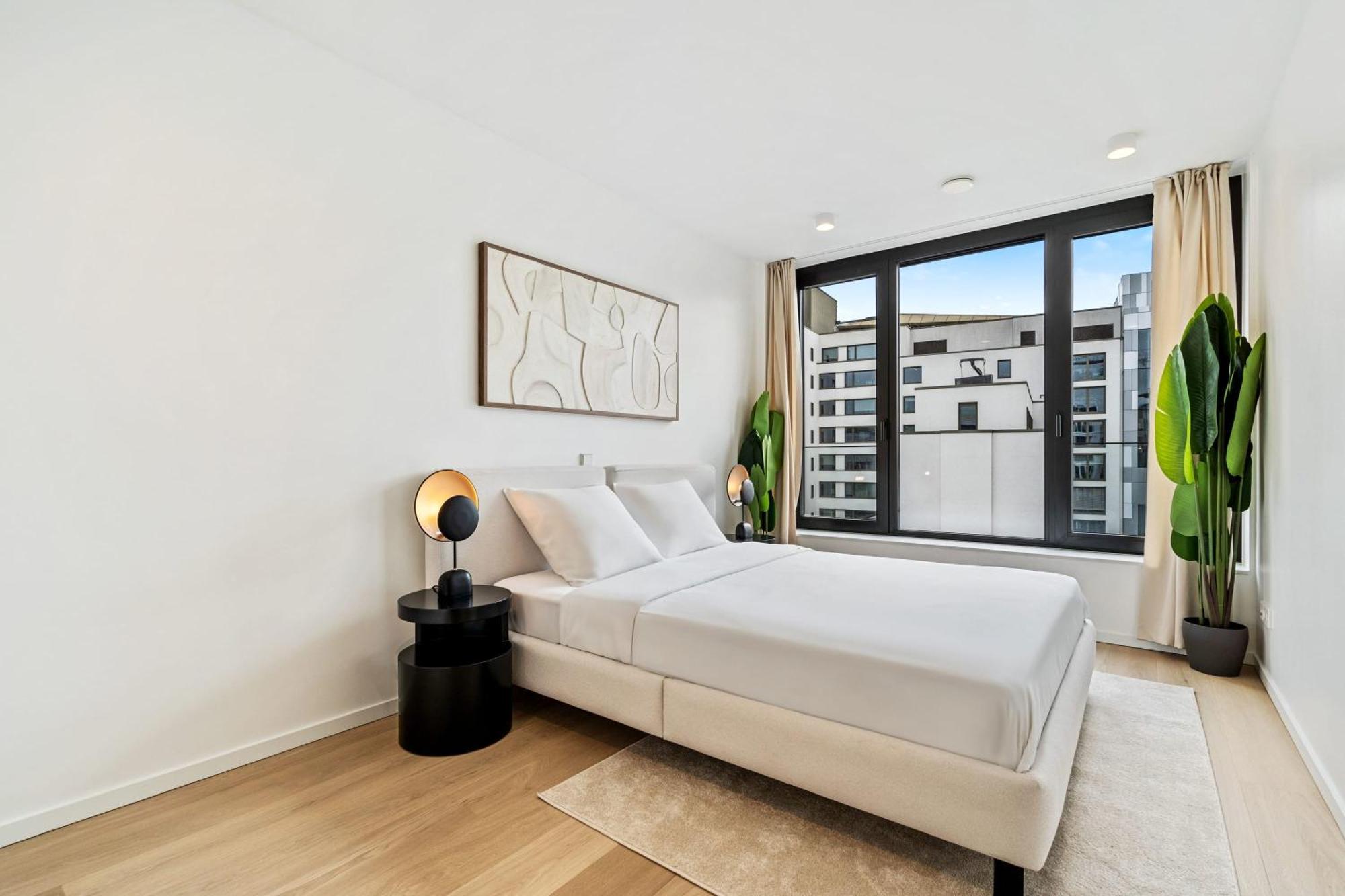 Spacious 6th-floor Gem: Modernity Meets Comfort * Luxembourg