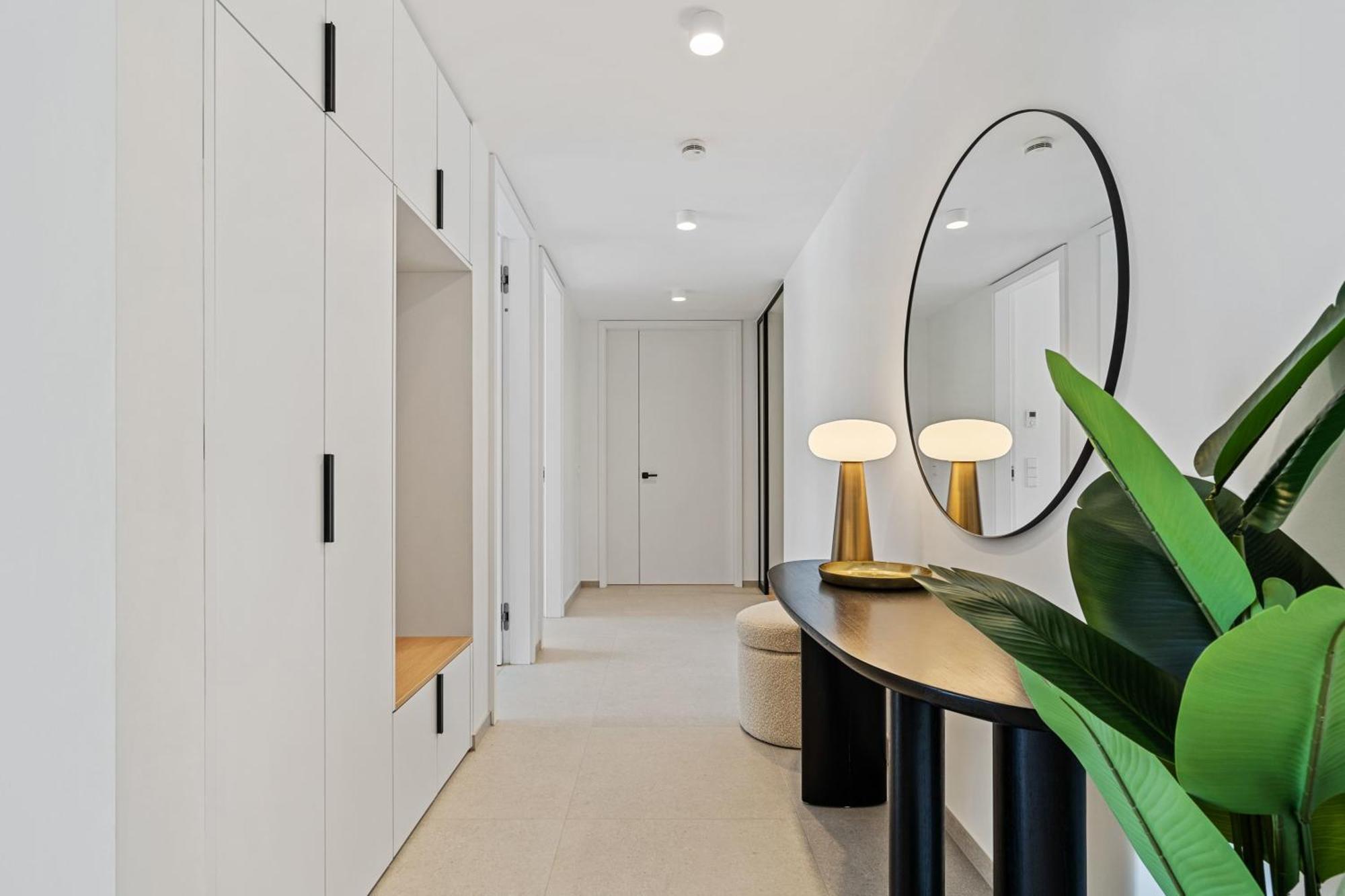 Spacious 6th-floor Gem: Modernity Meets Comfort Luxembourg