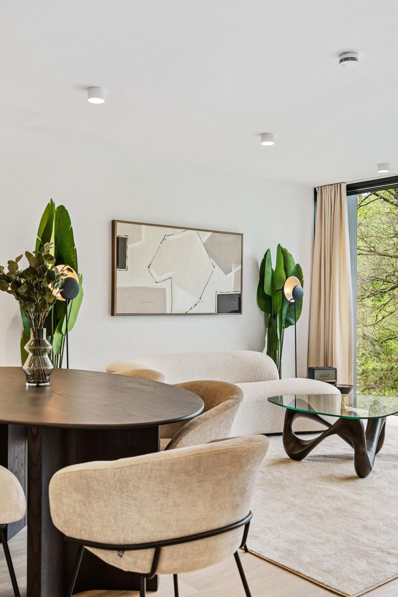 Appartement Spacious 6th-floor Gem: Modernity Meets Comfort *